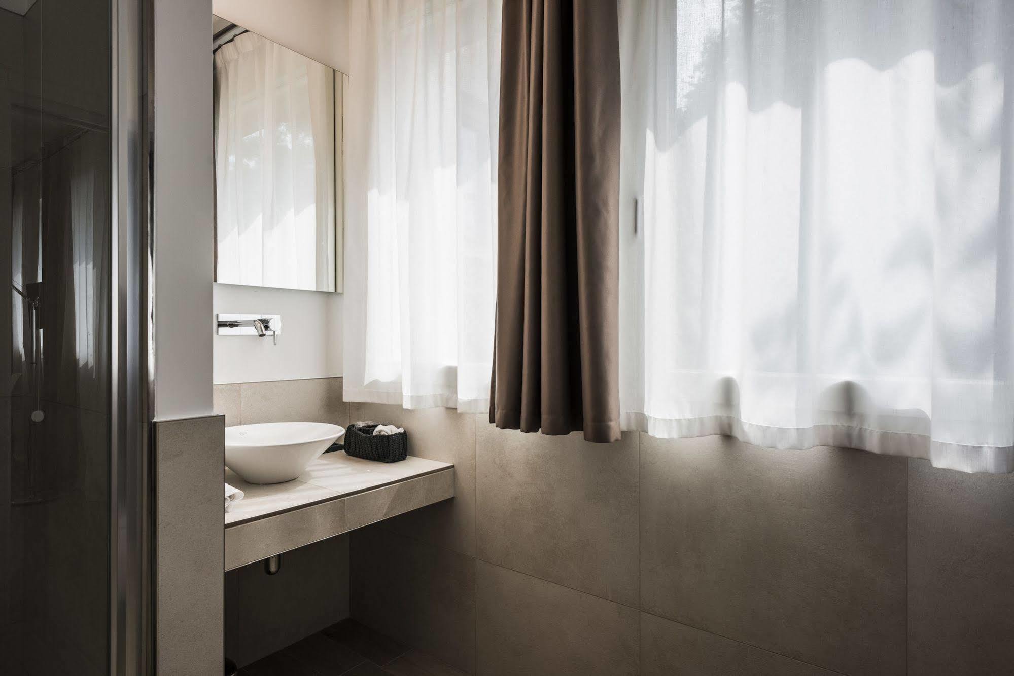 Myplace Largo Europa Apartments Padova Ngoại thất bức ảnh